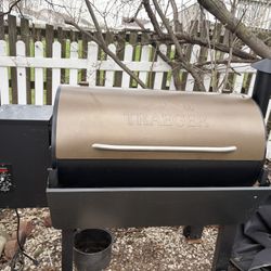 Traeger Pro Smoker 34 Pallet Grill