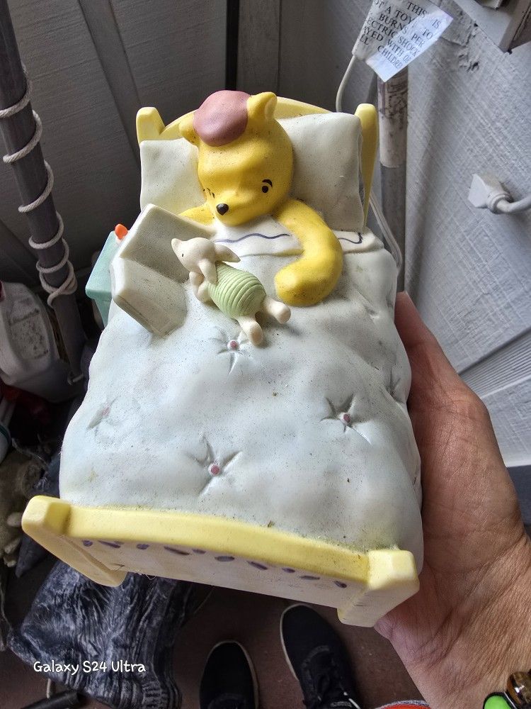 Vintage Winne The Pooh And Piglet Nightlight