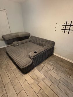 Free couch 1 year old was 900$