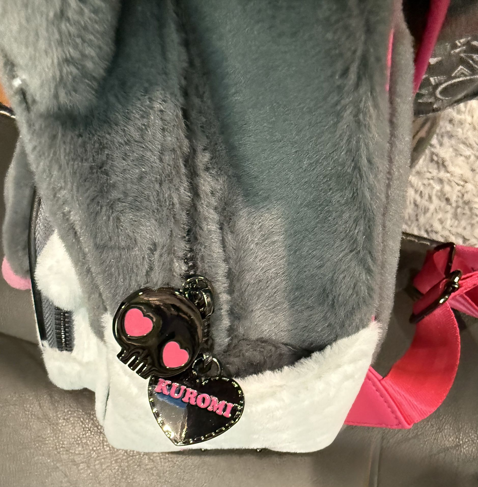 Sanrio Kuromi Heart Eyes Figural Mini Backpack Exclusive  display picture 2