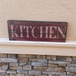 “Kitchen” Sign Wall Decor