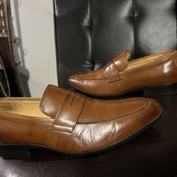 CARRUCCI Calfskin Modern Classic Penny Loafer size 8.5
