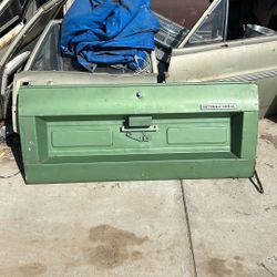 IH International Scout ll Tailgate