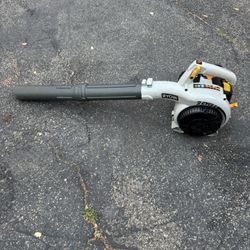 Leaf Blower/ Sopladora 