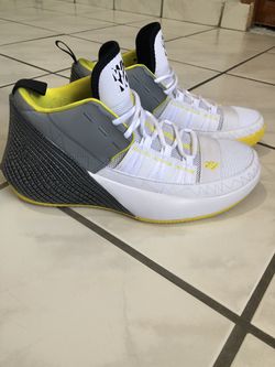 Nike Air Jordan Why Not Zer0.1 Chaos Size 9.5 NEW no box