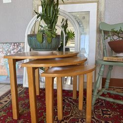 Nesting Tables