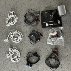 9 Brand New Condition Ear Phones 