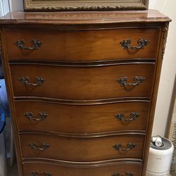 Dresser , Nightstand , And Mirror 