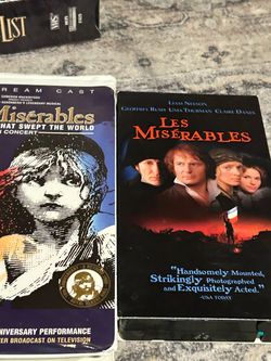 Les Misérables VHS Tapes – Set of 2