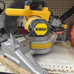 DEWALT Miter Saw 