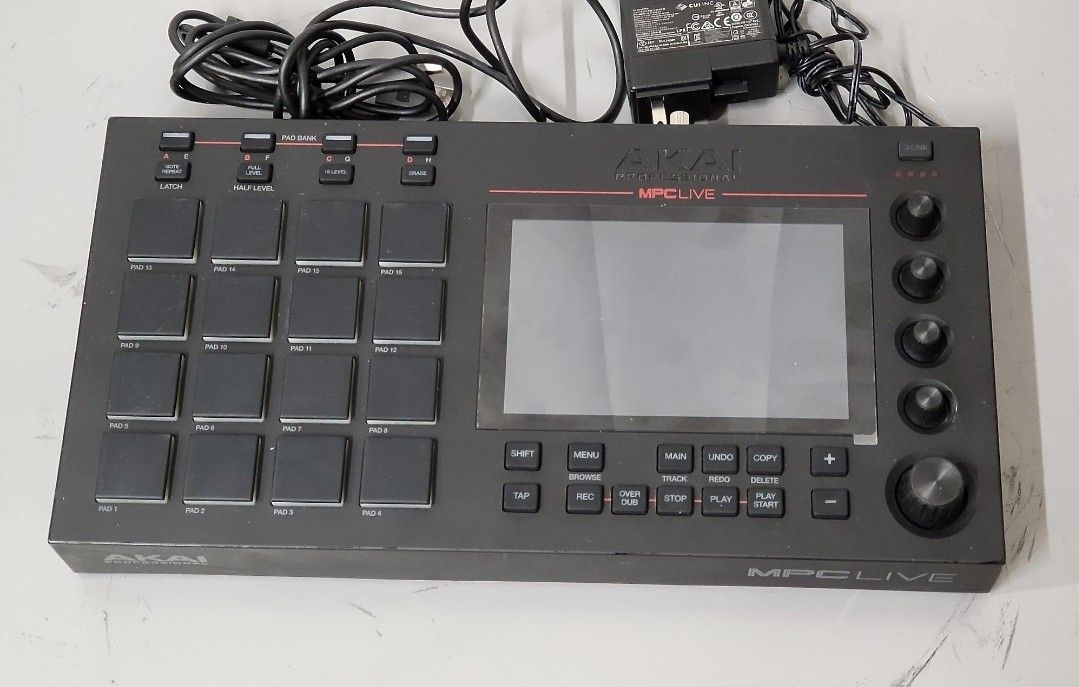 Akai Professional  Mpc Live 
