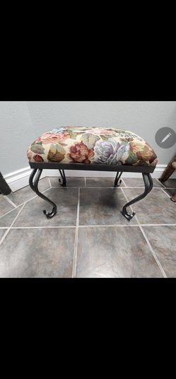 Floral Tapestry Upholstered Footstool Ottoman