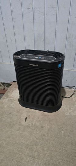 Honeywell HPA250B True HEPA Air Purifier Allergen Remover Extra Large Room Filter Good Condition

Pick up in San Jose 95121 area

Black Honeywell air 
