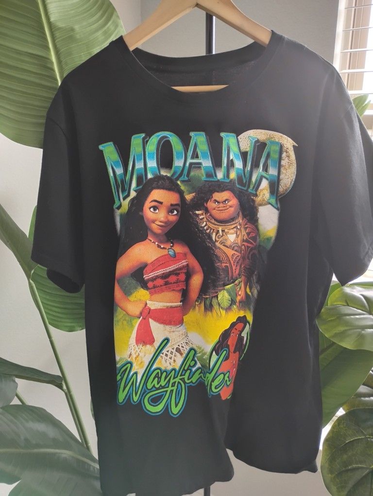 Walt Disney Moana T-Shirt XL Short Sleeve Graphic Tee