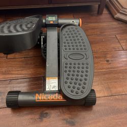 Portable Exercise Stepper 