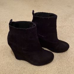 H&M faux suede wedge-heeled booties boots 