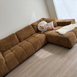 New Sectional Couch Amber 