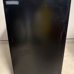 Tramontina Mini Frig / Dome Room Frig