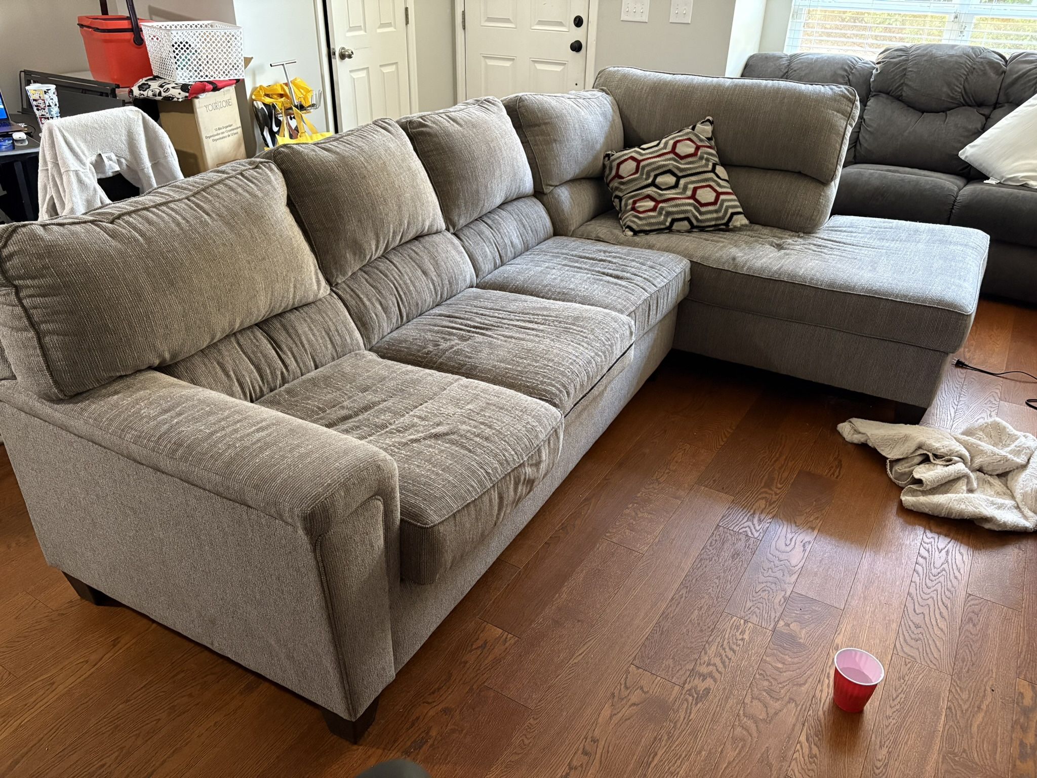 Rooms To Go Maylie Sectional