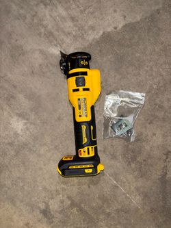 Dewalt XR 20v cut out drywall tool