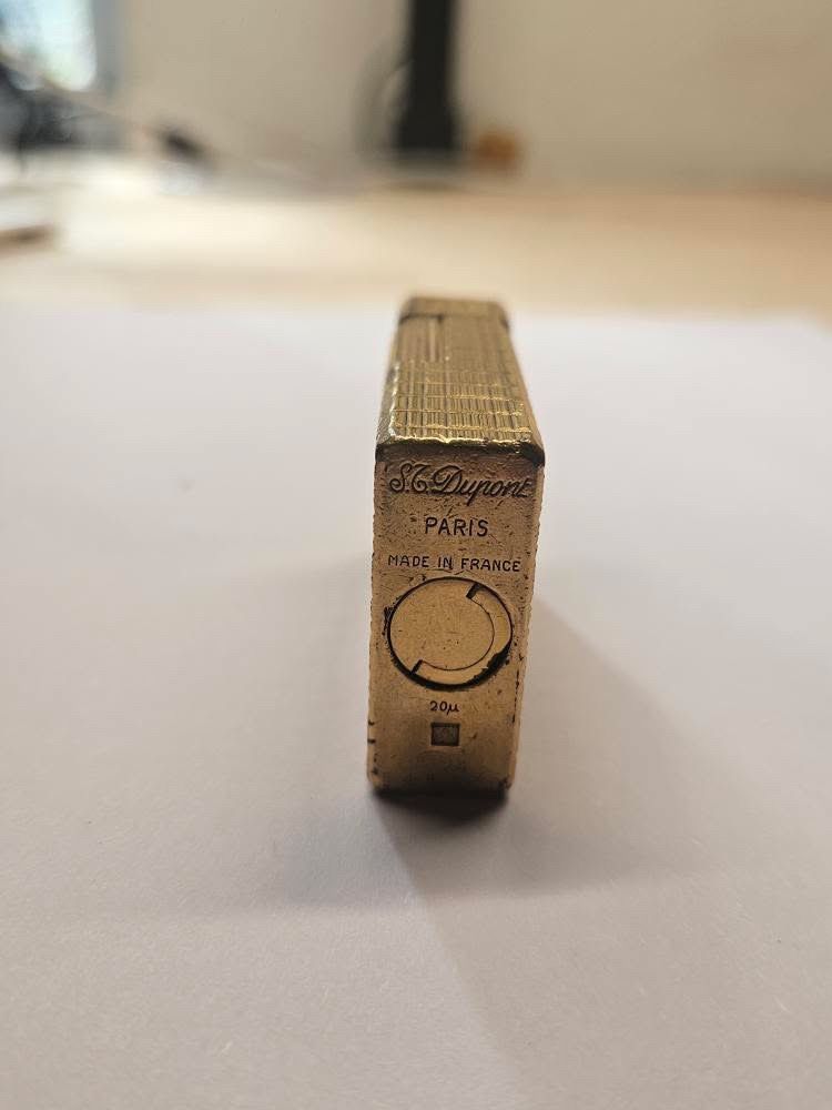 St DuPont Antique Gold Lighter