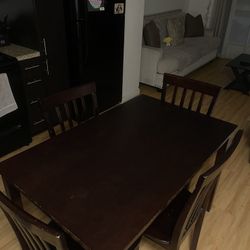 Kitchen Table 