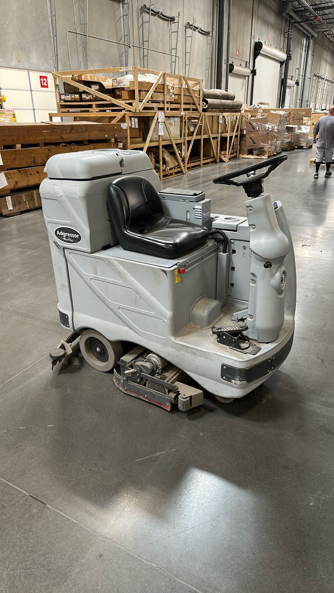 Floor Cleaning Adgressor