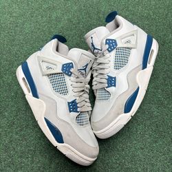 JORDAN 4 MILITARY BLUE SIZE 9.5