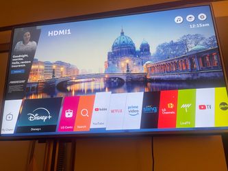 LG  Smart TV -60”