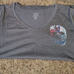 Torrid Skull/Peacock V Neck Shirt