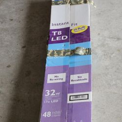 LED T8