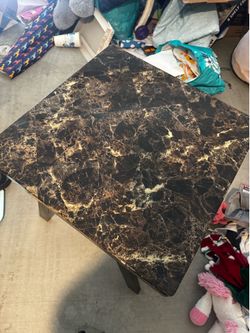 End table