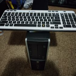 Computer Windows 10 Pro With 32" TV