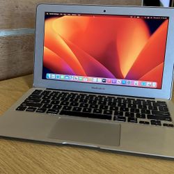 Apple MacBook Air 11” i5/4GB/128GB SSD $180 
