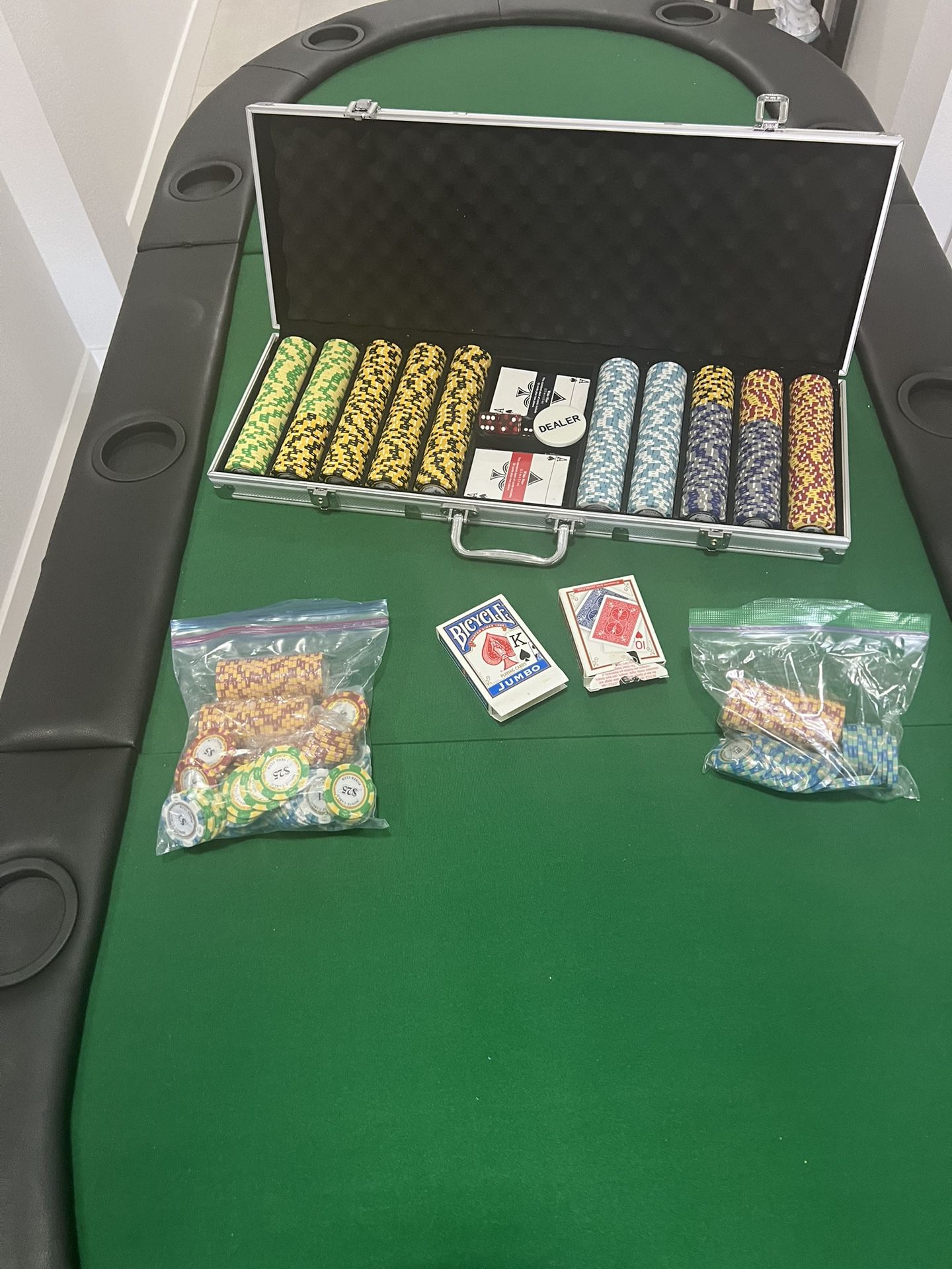 Poker Table Top W/poker Chips And Cards