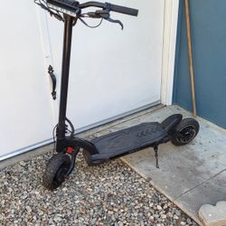 35 Mph Escooter Kaabo Mantis Electric Scooter