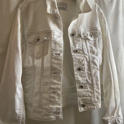 White Women Levis Jean Jacket Size M