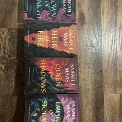 Crown of midnight, empire of storms, queen of shadows, heir of fire 