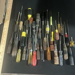 Screwdrivers Assorted Lot