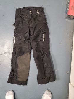 Shift riding pants youth 12-14