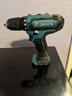 Taladro  Makita 