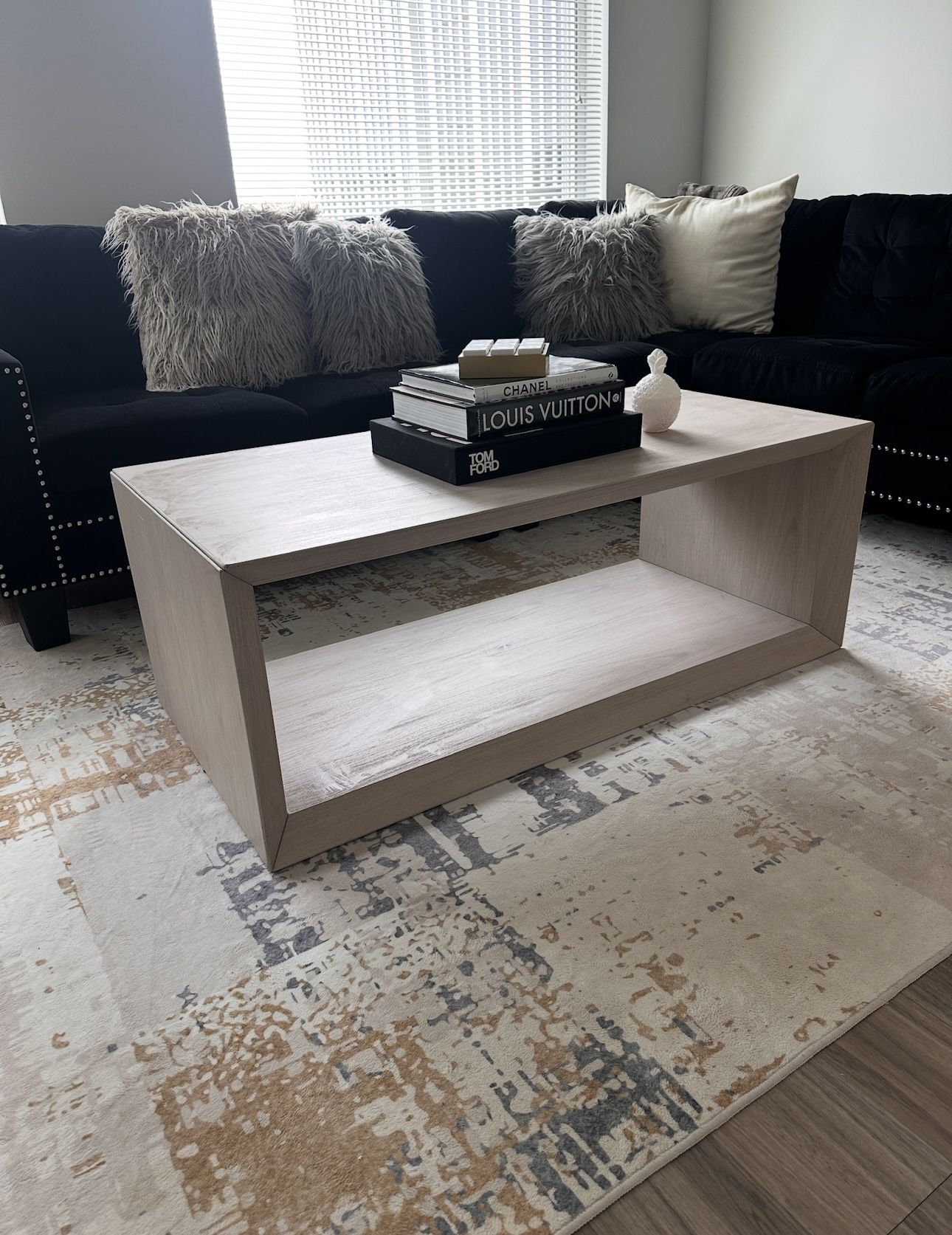 Coffee Table (Alder White)