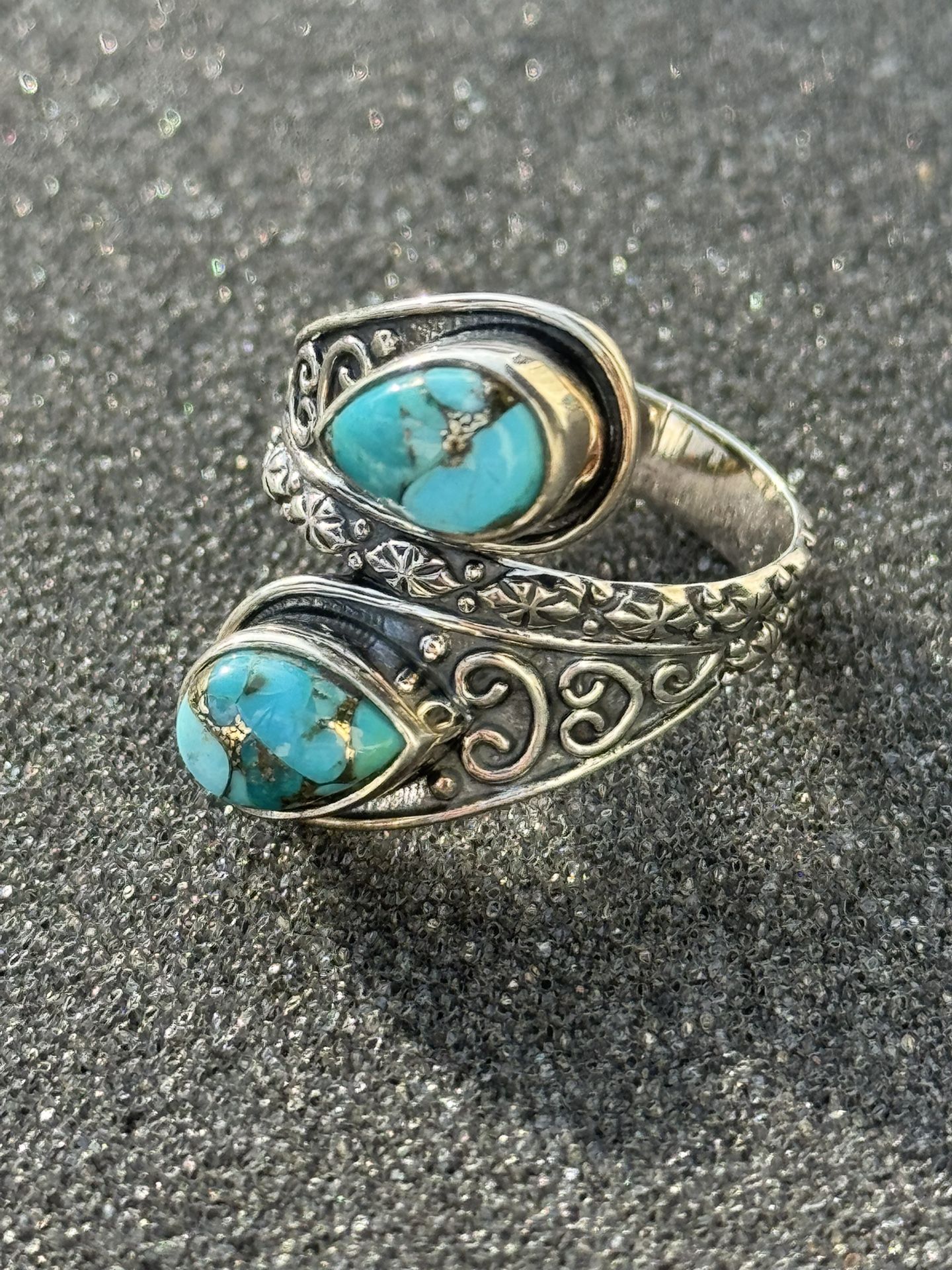 Sterling Silver Turquoise Bypass Ring – Size 8 – Handmade PT India 925 – $35 (SE Portland)