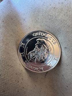 Harry Potter Gringotts Sickle 1 oz Silver .999 Wizarding Currency Round