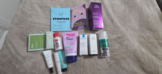 Beauty Samples Bundle