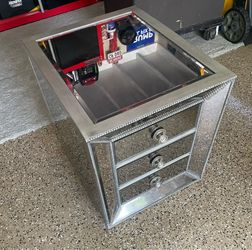 Nightstand Mirrored Studded 3-Drawer