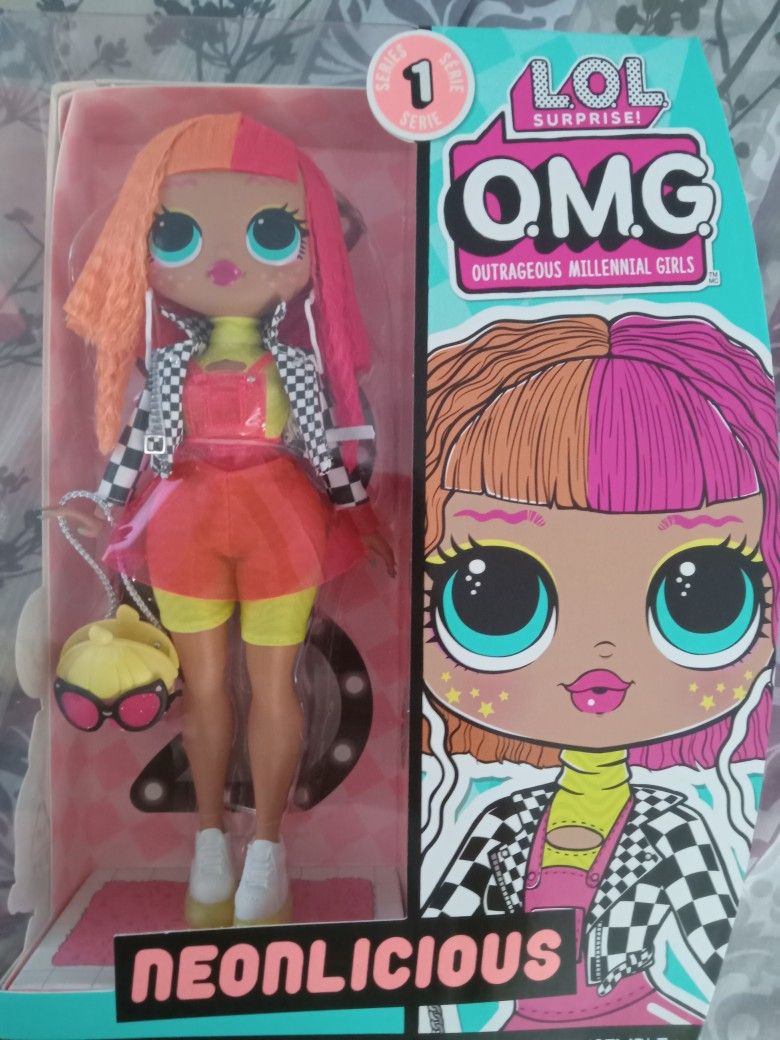 Lol Doll Neonlicious PRICED TO SELL