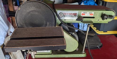 Central Machinery Belt & Disc Sander