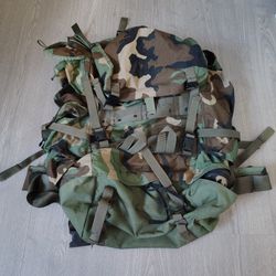 Backpack Woodland Camo 