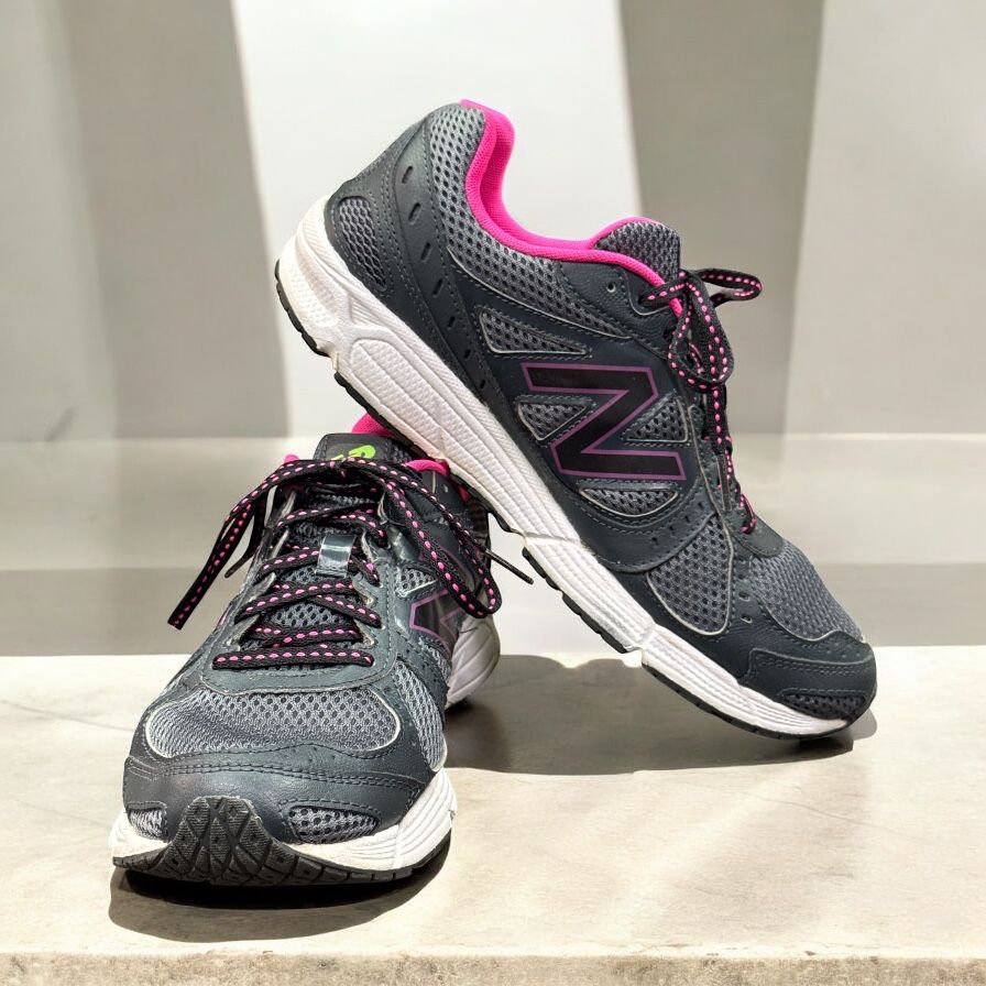 New Balance Womens Sz 9 495 V2 Running Shoes Gray WE495GP2 Lace Up Mesh Low